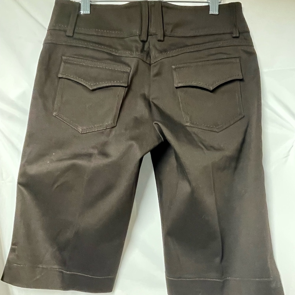 Cache Bermuda Shorts - Picture 2 of 4